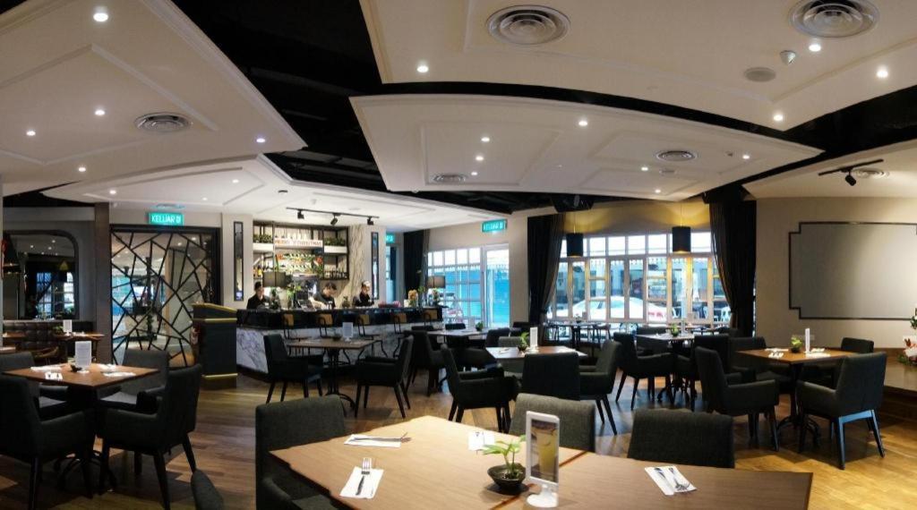 Kingwood Boutique Hotel Miri Ngoại thất bức ảnh