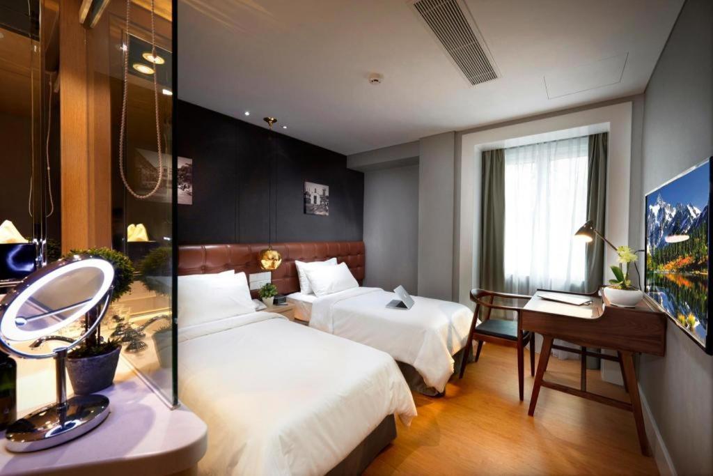 Kingwood Boutique Hotel Miri Ngoại thất bức ảnh